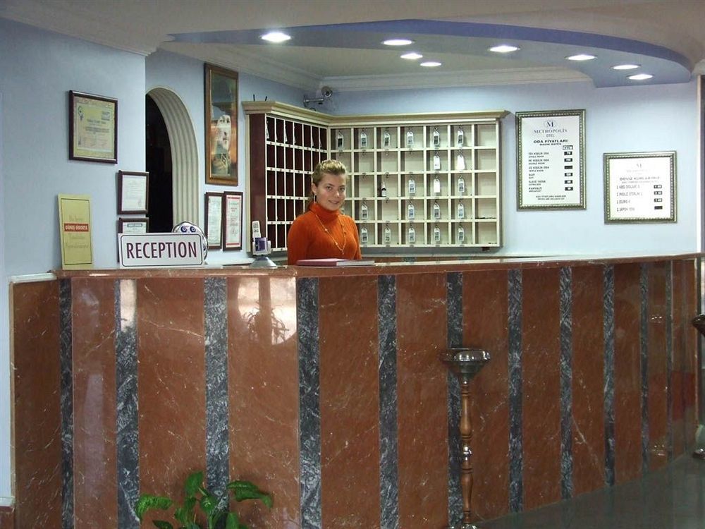 Metropolis Hotel Torbalı Exterior foto