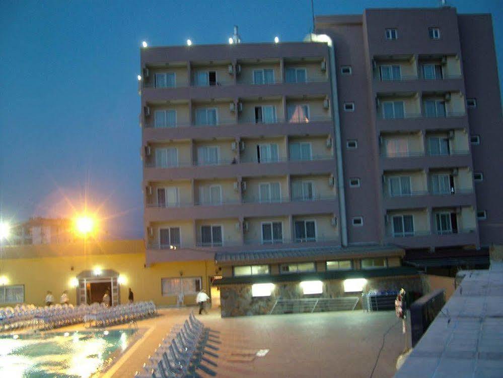 Metropolis Hotel Torbalı Exterior foto